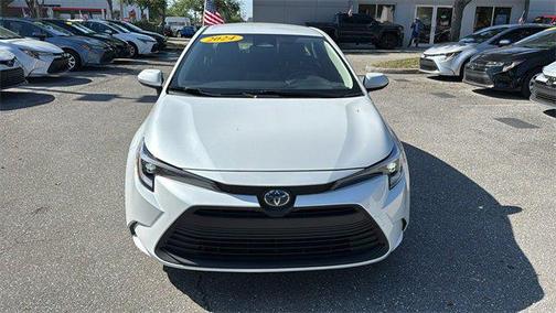 2024 Toyota Corolla Hybrid LE