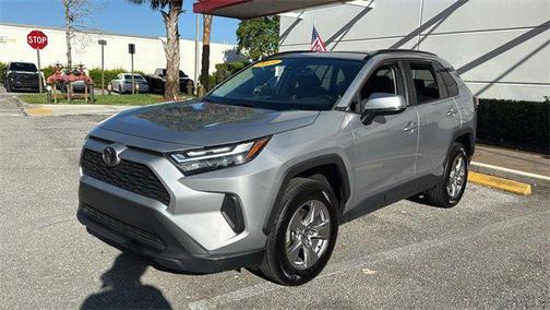 2023 Toyota RAV4 XLE
