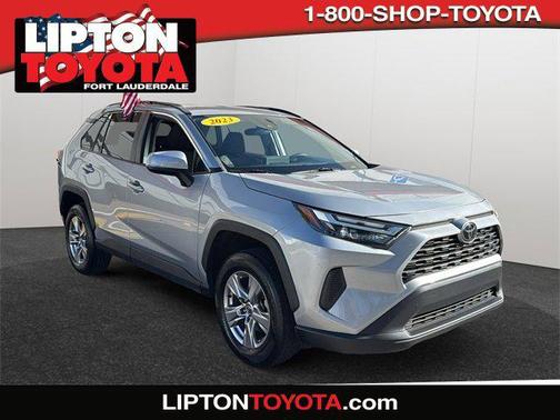 2023 Toyota RAV4 XLE