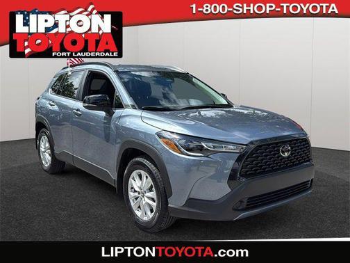 2025 Toyota Corolla Cross LE