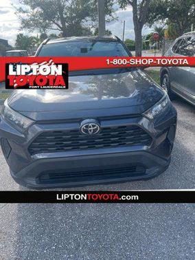 2019 Toyota RAV4 LE