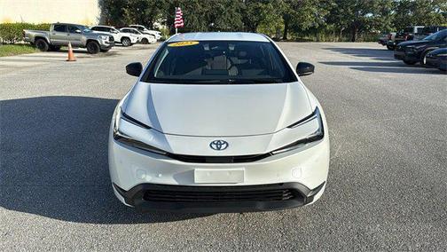 2025 Toyota Prius LE