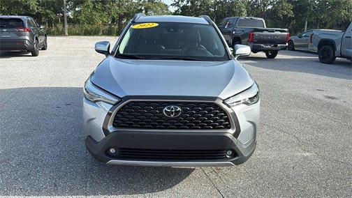 2022 Toyota Corolla Cross XLE