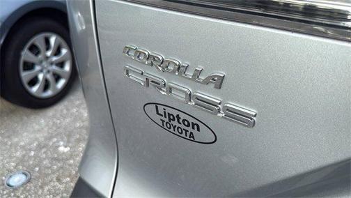 2022 Toyota Corolla Cross XLE