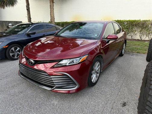 2022 Toyota Camry LE