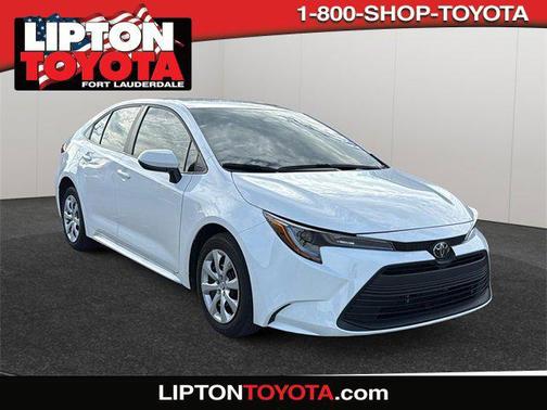 2025 Toyota Corolla LE