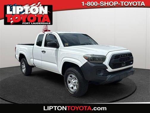 2018 Toyota Tacoma SR