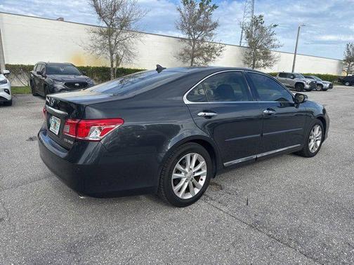 2011 Lexus ES 350 Base