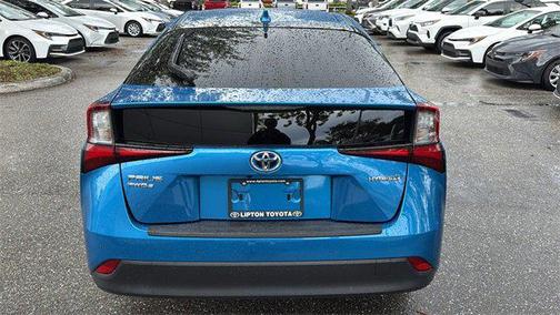 2022 Toyota Prius LE