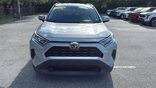 2020 Toyota RAV4 XLE