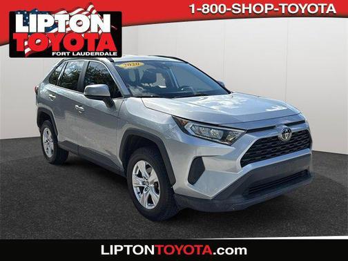 2020 Toyota RAV4 XLE