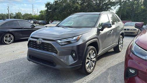 2022 Toyota RAV4 XLE Premium