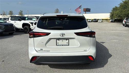 2024 Toyota Highlander XLE