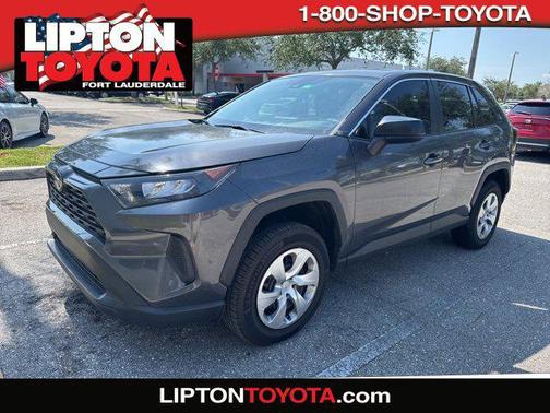 2022 Toyota RAV4 LE