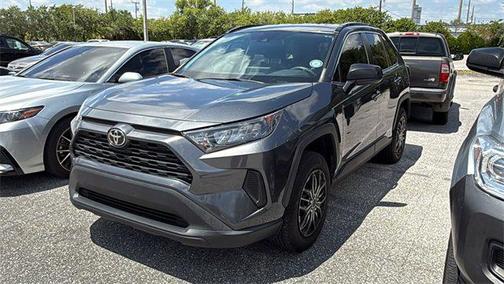 2021 Toyota RAV4 LE