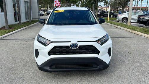 2022 Toyota RAV4 Hybrid SE
