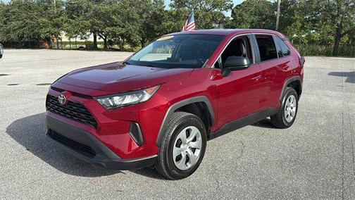 2022 Toyota RAV4 LE