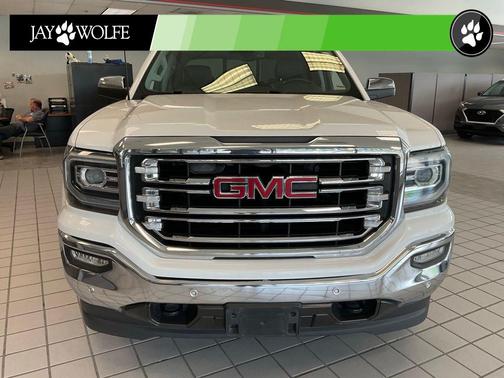 Summit White 2017 GMC Sierra 1500 SLT