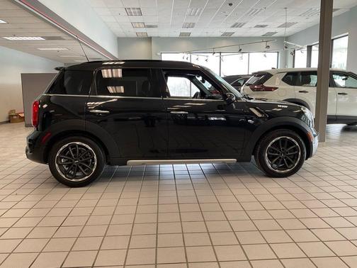 2016 MINI Countryman Cooper S ALL4