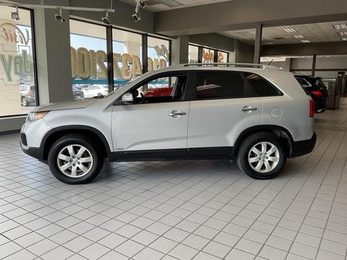 2013 Kia Sorento LX