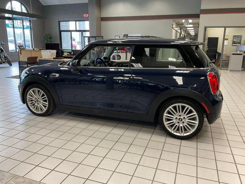2015 MINI Hardtop Cooper
