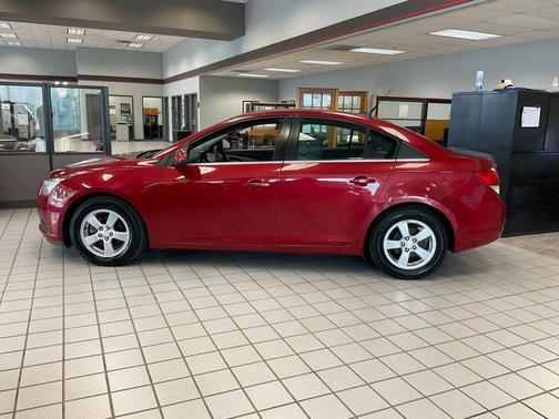 Crystal Red Tintcoat 2014 Chevrolet Cruze 1LT