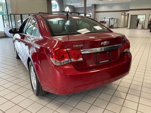 Crystal Red Tintcoat 2014 Chevrolet Cruze 1LT