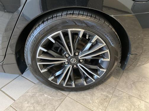 2016 Nissan Maxima 3.5 Platinum