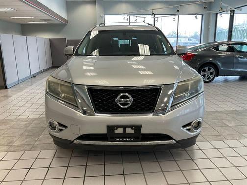 2013 Nissan Pathfinder Platinum