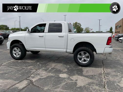Bright White Clearcoat 2015 RAM 1500 Tradesman/Express