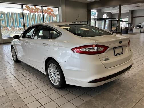 2014 Ford Fusion Energi SE Luxury