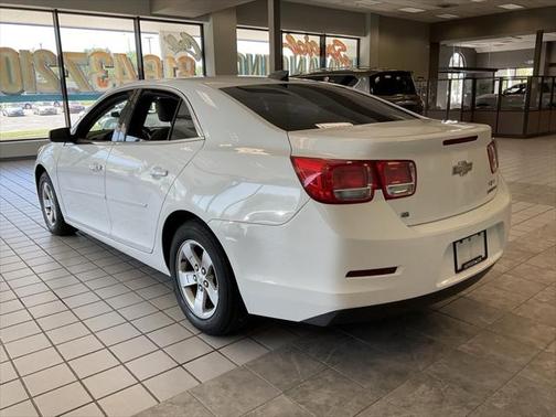 2015 Chevrolet Malibu 1LS