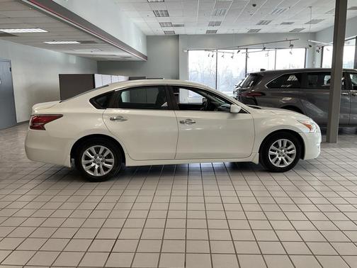 2014 Nissan Altima 2.5 S