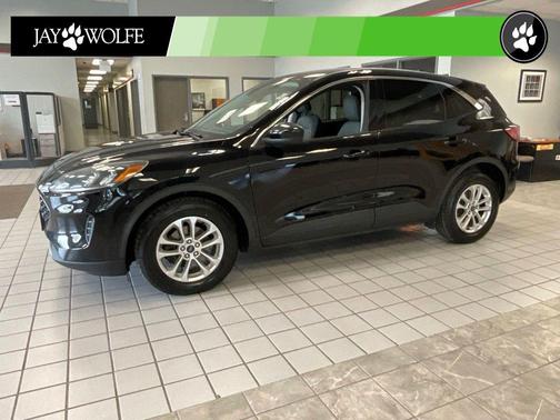 Agate Black Metallic 2021 Ford Escape SE