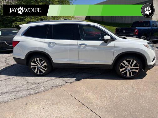 2017 Honda Pilot Touring
