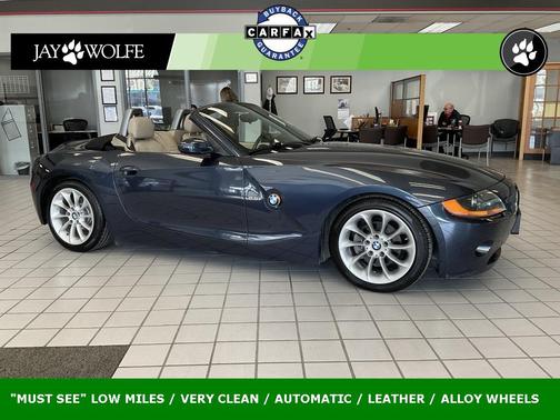 2003 BMW Z4 2.5i Roadster