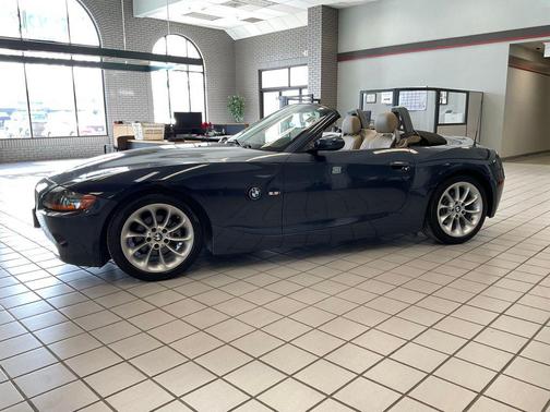 2003 BMW Z4 2.5i Roadster