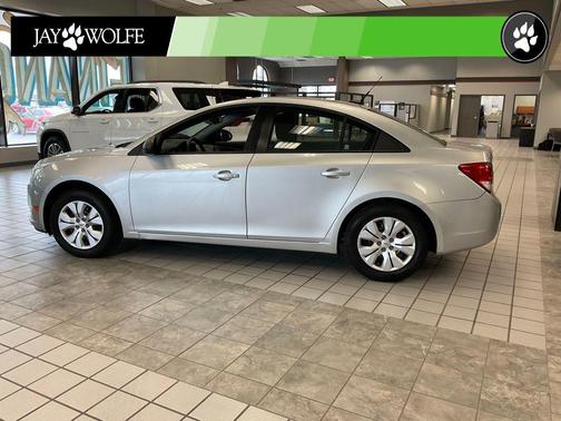 2013 Chevrolet Cruze LS