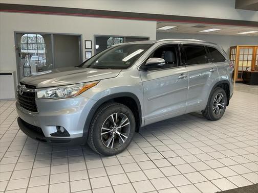 2016 Toyota Highlander XLE