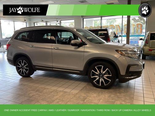 Lunar Silver Metallic 2019 Honda Pilot Elite