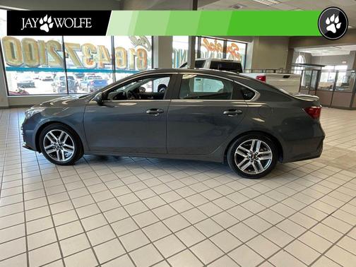 Gravity Gray 2021 Kia Forte EX