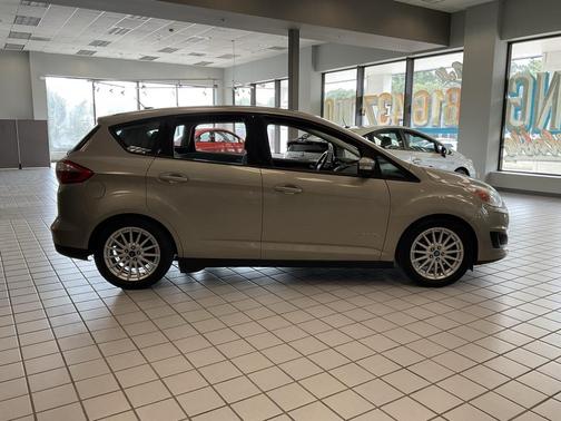 2015 Ford C-Max Hybrid SE
