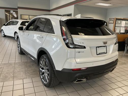 2020 Cadillac XT4 Sport