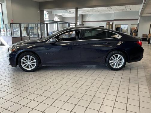 2017 Chevrolet Malibu 1LT