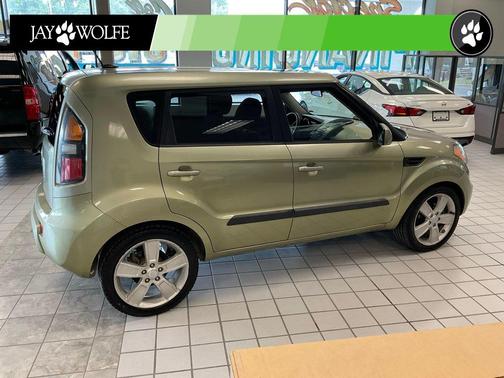 Alien 2011 Kia Soul !