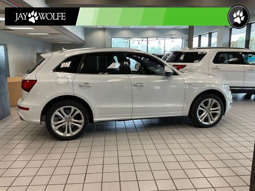 Glacier White 2017 Audi SQ5 3.0T Premium Plus
