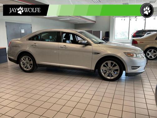 Ingot Silver Metallic 2010 Ford Taurus Limited