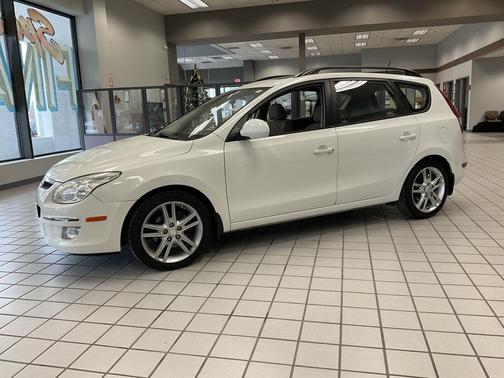 2010 Hyundai ELANTRA SE