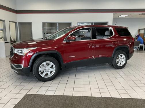 2017 GMC Acadia SLE-1