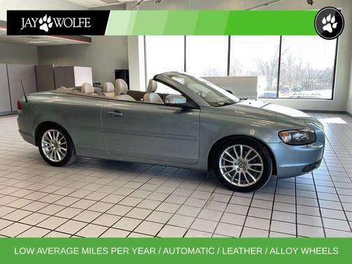 Celestial Blue Metallic 2008 Volvo C70 T5